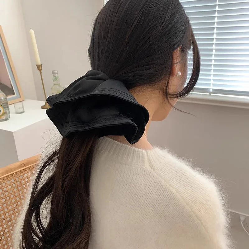 

Jumbo Satin Scrunchie Retro Hepburn Atmosphere Fluffy Hair Rope for Women Daily Wear Updo Office Festival