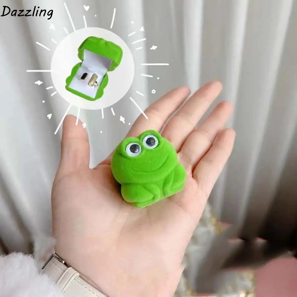 Creative Jewelry Display Box Velvet Wedding Ring Box Gift Container Frog Jewelry Packaging  Box Jewelry Organizer