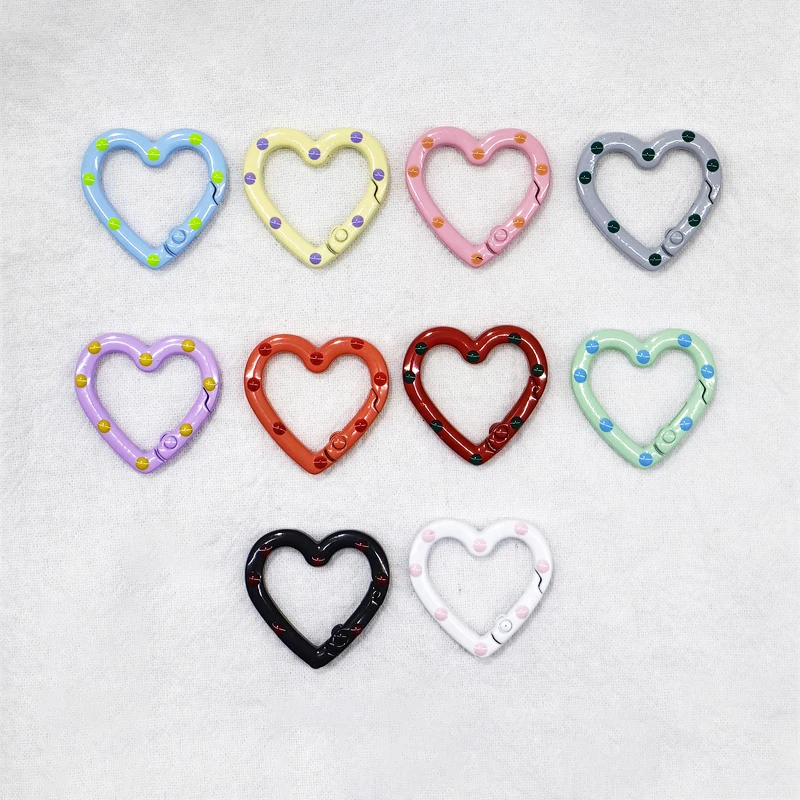 

10pcs Colorful Metal Heart Spring Ring Openable Carabiner Keychain Bag Clips Hook Dog Chain Buckles Connector for DIY Jewelry