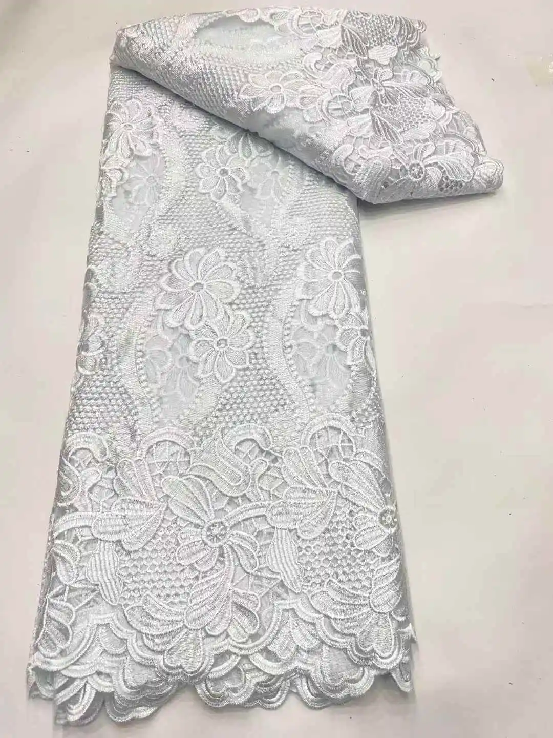 2025 최신 고품질 아프리카 나이지리아 수용성 다마스크 레이스 원단 자수 파티 드레스 스팽글 코튼 5야드