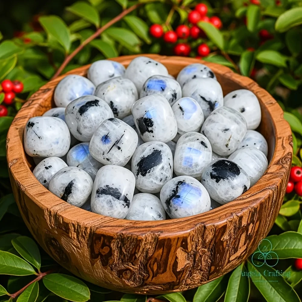 One bag of natural moonstone rough stones and chips - stunning blue gemstones, Bohemian polished