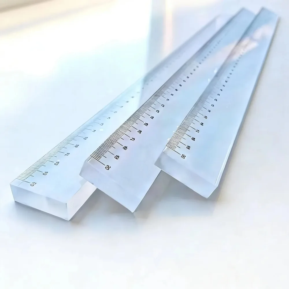 Regla Multifuncional con Prensapapeles - Rejilla de Corte Acrílica de 50 cm de Grosor para Diseño Gráfico, Caligrafía y Manualidades