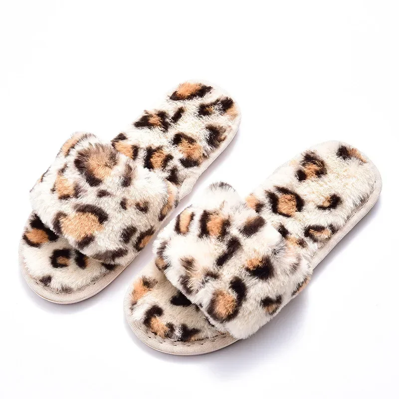 Pantofole da casa con motivo leopardato da donna nuovo inverno Indoor peluche calde pantofole in cotone antiscivolo appartamenti scarpe Casual