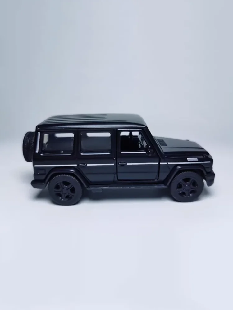 Diecast 1:50 Scale Siku AMG G65 2350 Alloy Vehicle Model Finished Simulation Collection Decoration Gift Toys Display