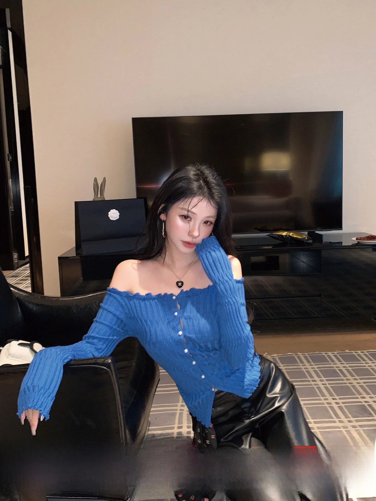 

Korean Sle Wood ain One oulder Knitted irt Women's Inner Wear Casual Sle Long Sve Regular Length Cardigan