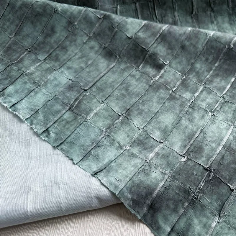 

Chinese Style Ink Silver Foil Pleated Texture Fabric Creative Distressed Designer Sofa Jackets Skirts Material Fashion Clothing