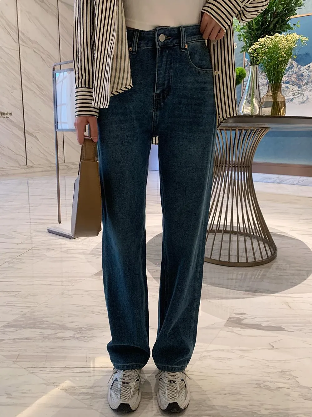 

High Waist Wide Leg Jeans Women's Autumn Winter Loose Straight Long Pants Petal Slimming Effect Vintage Style mid Washed