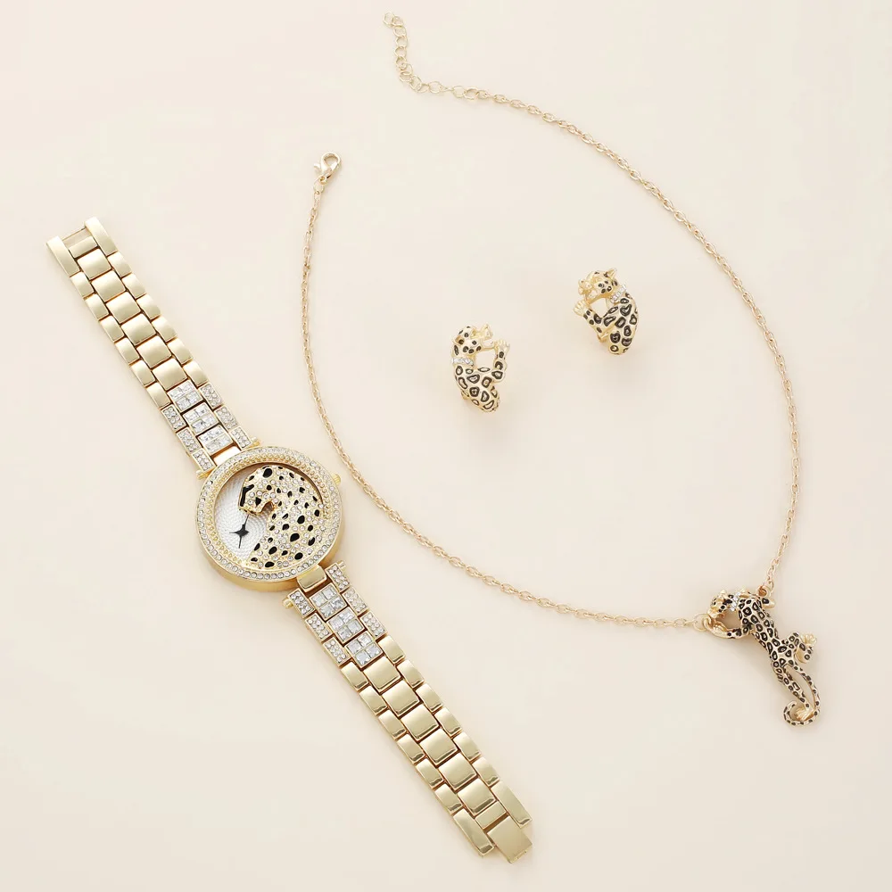 New Women's Watch Fashion Trend Leopard Head Steel Band Quartz Watch Gift Box Set Full of Diamonds