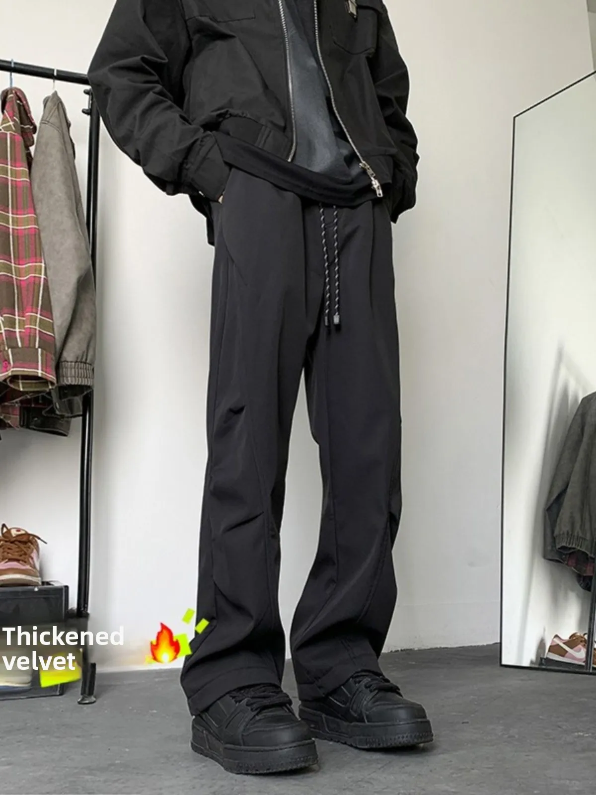 

Harbin Men's Winter Fleece Lined Ski Pants Cold Resistant Black Samurai Workwear Trousers Casual Pants mid Waist Loose Fit