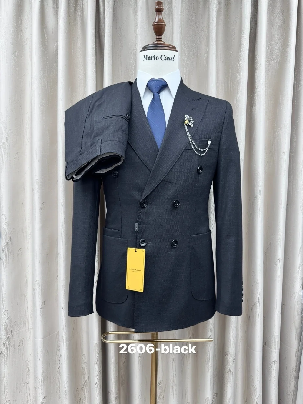 Abito formale da uomo color carbone di classe 2025 Set di abiti da sposa da lavoro con blazer doppiopetto premium