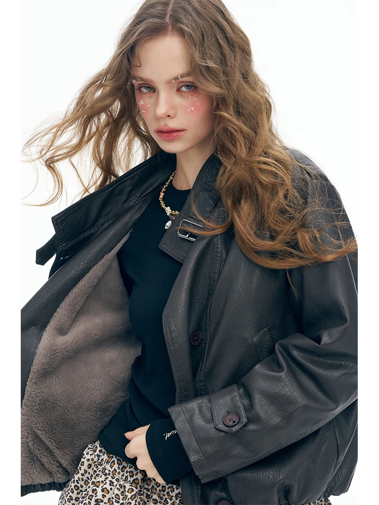 Jaqueta Feminina de Couro Marrom com Gola Alta, Solta, Casual, para Inverno, com Zíper e Manga Longa