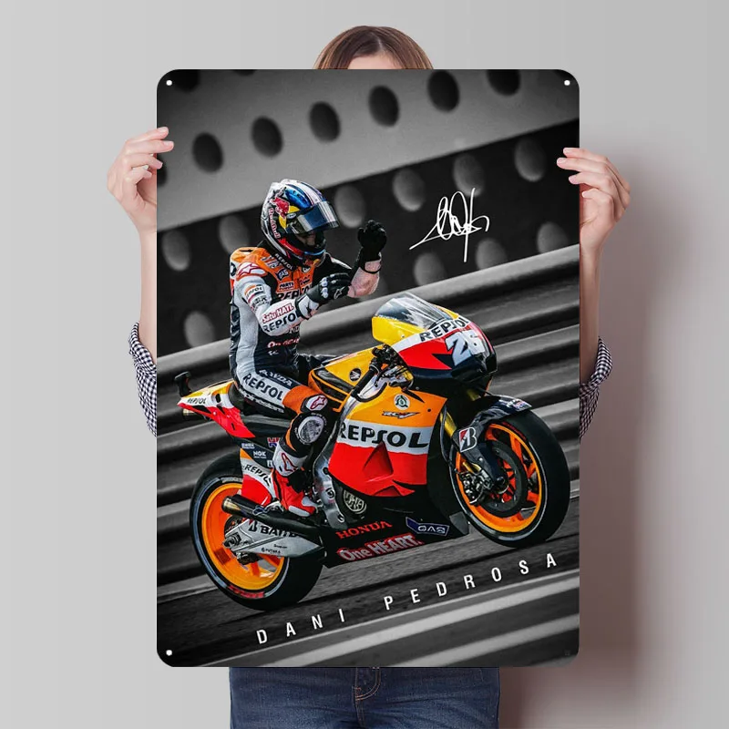 Dani Pedrosa-Póster de Metal para hombre, cueva personalizada, Moto Gp, carteles de Metal Vintage para decoración artística de pared de garaje, decoración Retro en casa