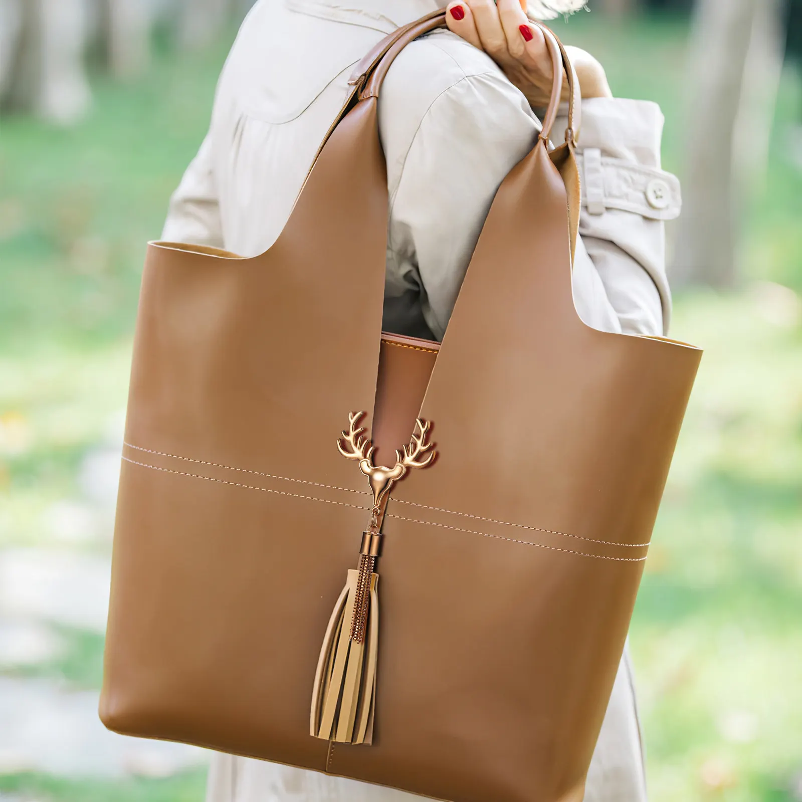 

6Pcs Horn Inspired Deer Head Buckles Decorative Bag Charms Handbag Pendants Fashion Jewelry Craft Supply Party Gift Idea