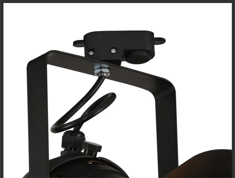 Modern LED Ceiling Lights American Retro Loft Iron Track Lamps Industrial E27 Bar Cafe Industrial Lighting Searchlight Fixtures