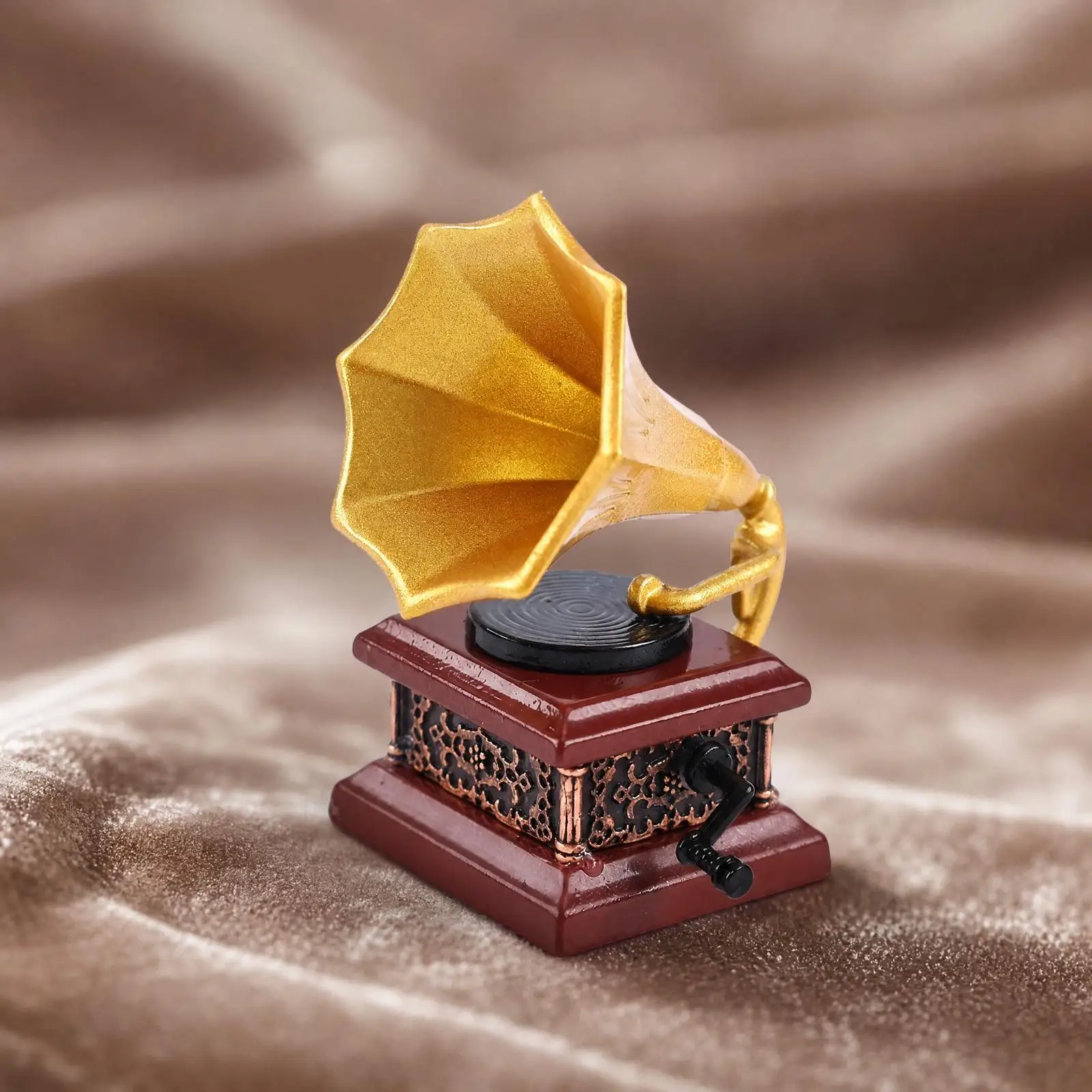 Vintage Metal Miniature Phonograph Dollhouse Decor Retro Gramophone Model for BJD Scene Tiny Room Styling