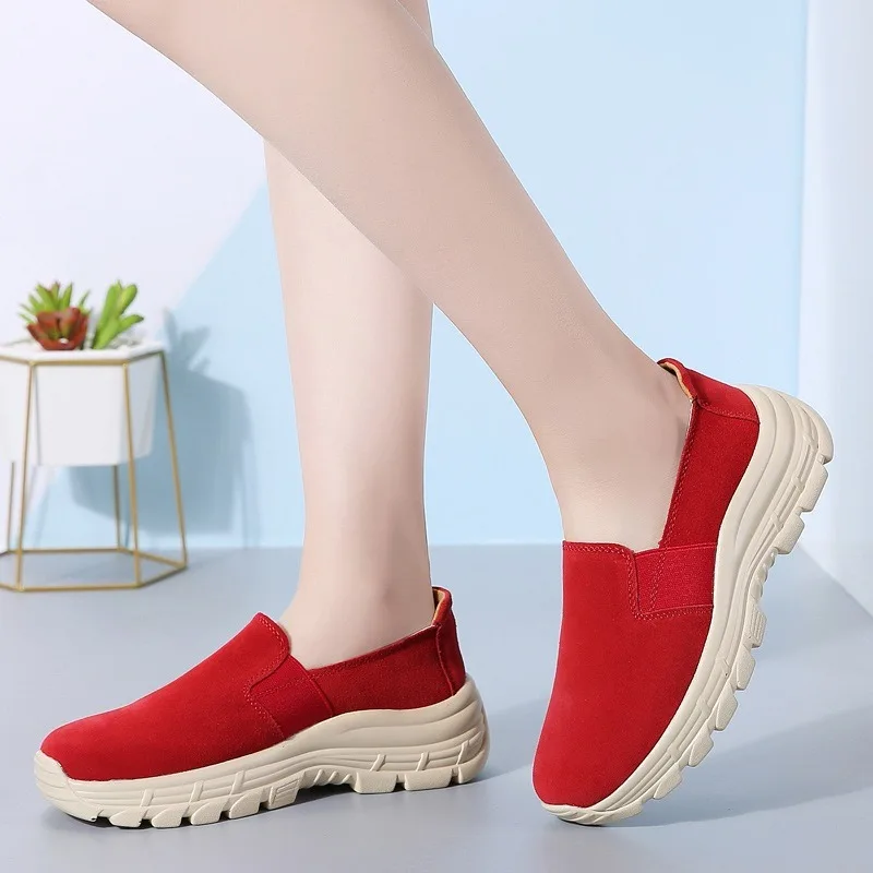 

New Women's Shoes Classic Fashion Leather Loafers for Woman Comfort Soft Sole Sports Casual Shoes Designer Shoes Zapatos Mujer