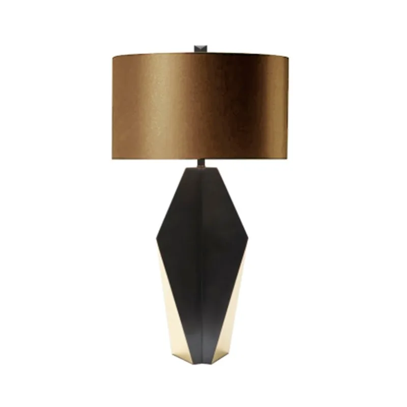 Italian simple and creative light luxury all-copper living room American desk lamp, designer model room study bedroom desk lamp