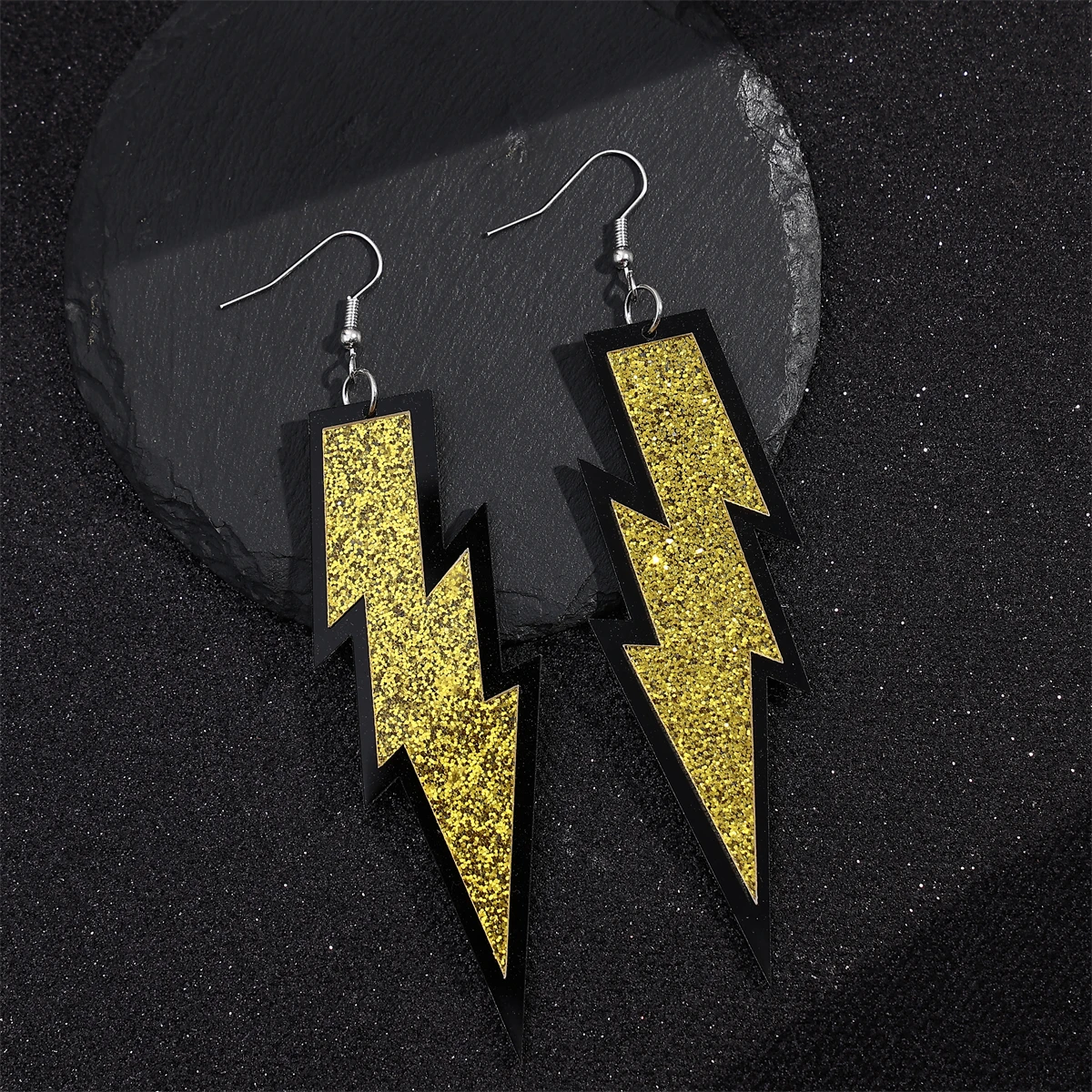 Big Size Sparkling Lightning Bolt Design Dangle Earrings Multicolor Exaggerated Retro Style Acrylic 80s Neon Earrings Lightning