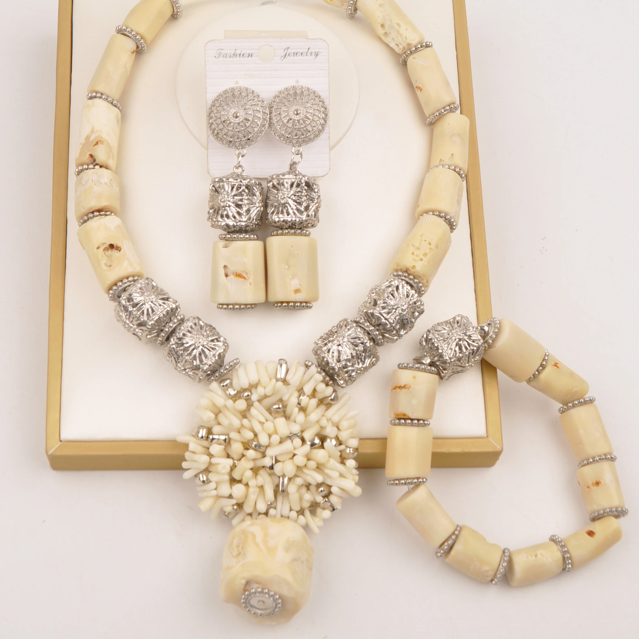 

Fashion Coral Jewelry Sets