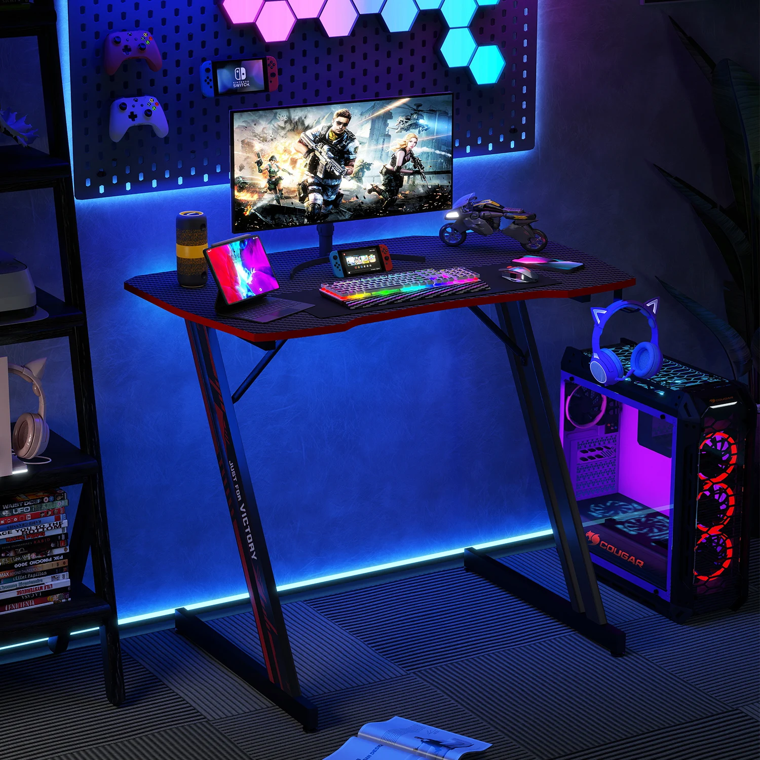 مكتب ألعاب مقاس 35 بوصة، مكتب كمبيوتر بسطح من ألياف الكربون على شكل Z، طاولة محطة عمل مريحة مع خطاف سماعة الرأس للمكتب المنزلي