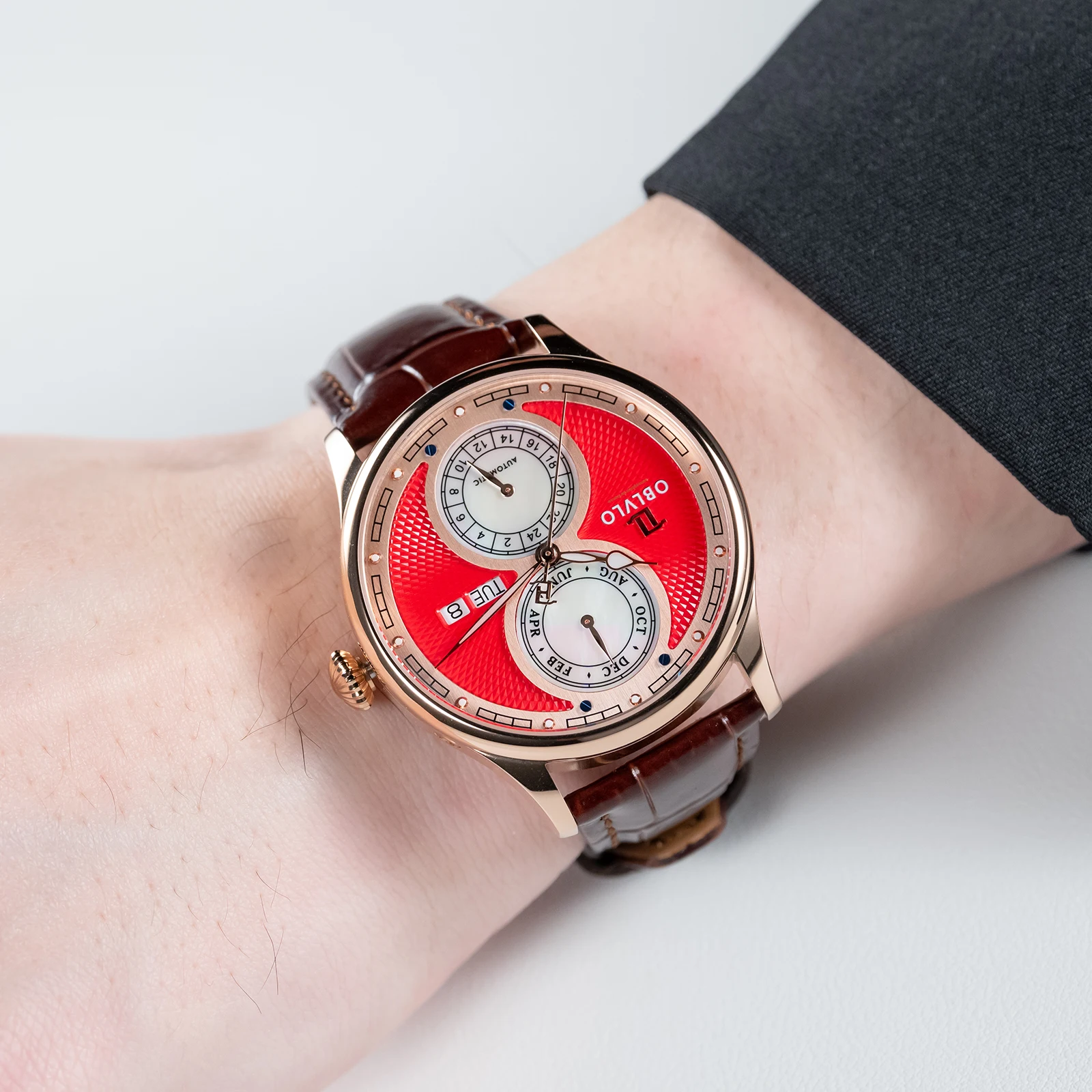 

OBLVLO Отличный розовое золото с красным циферблатом, 24-часовой завершенный календарь, автоматические часы, водонепроницаемые классические часы из телячьей кожи AM-PW