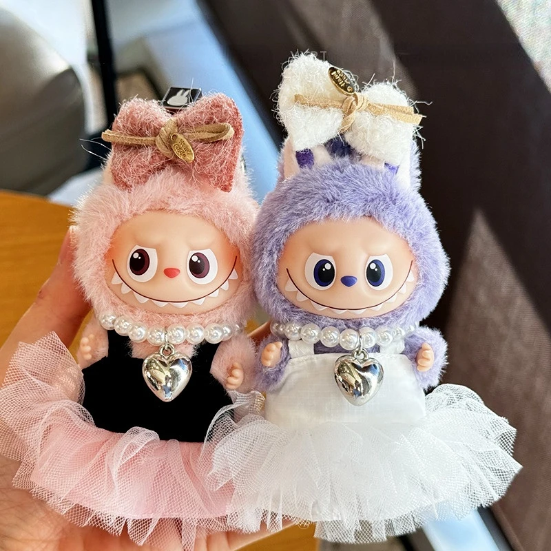 

The 4th Gen Mini Cute Labubu Plush Pendant Clothing Elegant Tulle Dresses Matched With Pearl Necklaces And Bow Accessories