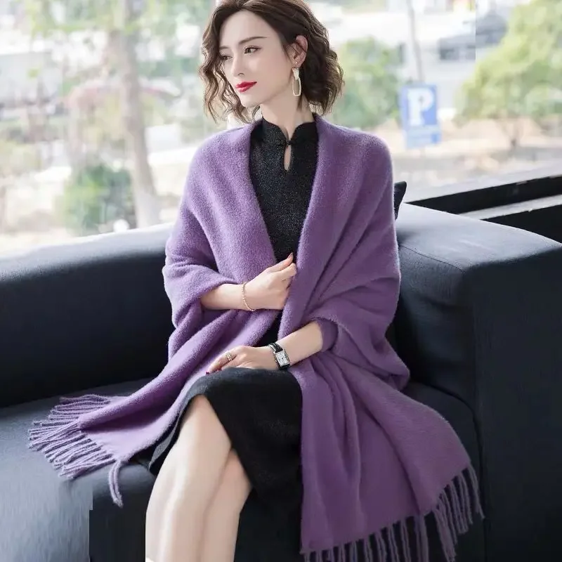 

Elegant Women Shawl Women's Cloak Shawl 2024 New Autumn and Winter Vintage Solid Color Split Warmth Capes Ponchos Hot Sale T44