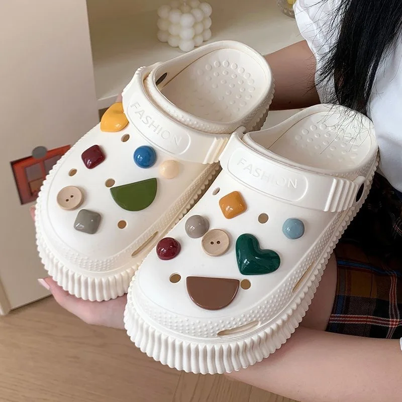 Women Summer Clogs Vacation Slippers Non-slip EVA Soft Bottom Shoes Classic Nursing Clogs Hospital Women Work Medical Sandals