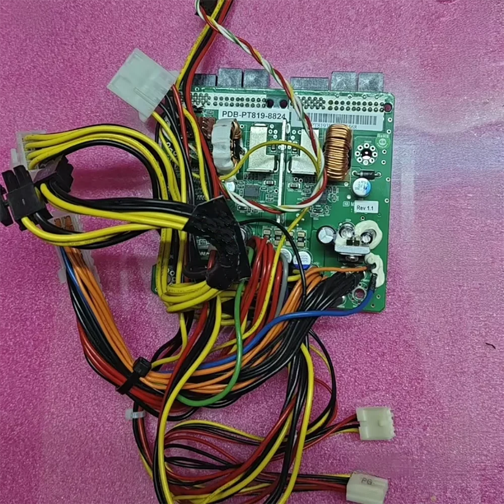 

Плата распределения питания PDB-PT819-8824