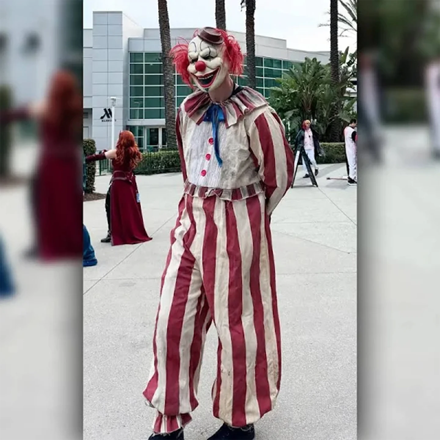 Adult Clown in a Cornfield Suit Halloween Costume Striped Baypen's Mascot 2025 Movie Frendo The Clown Men Cosplay - Image 4