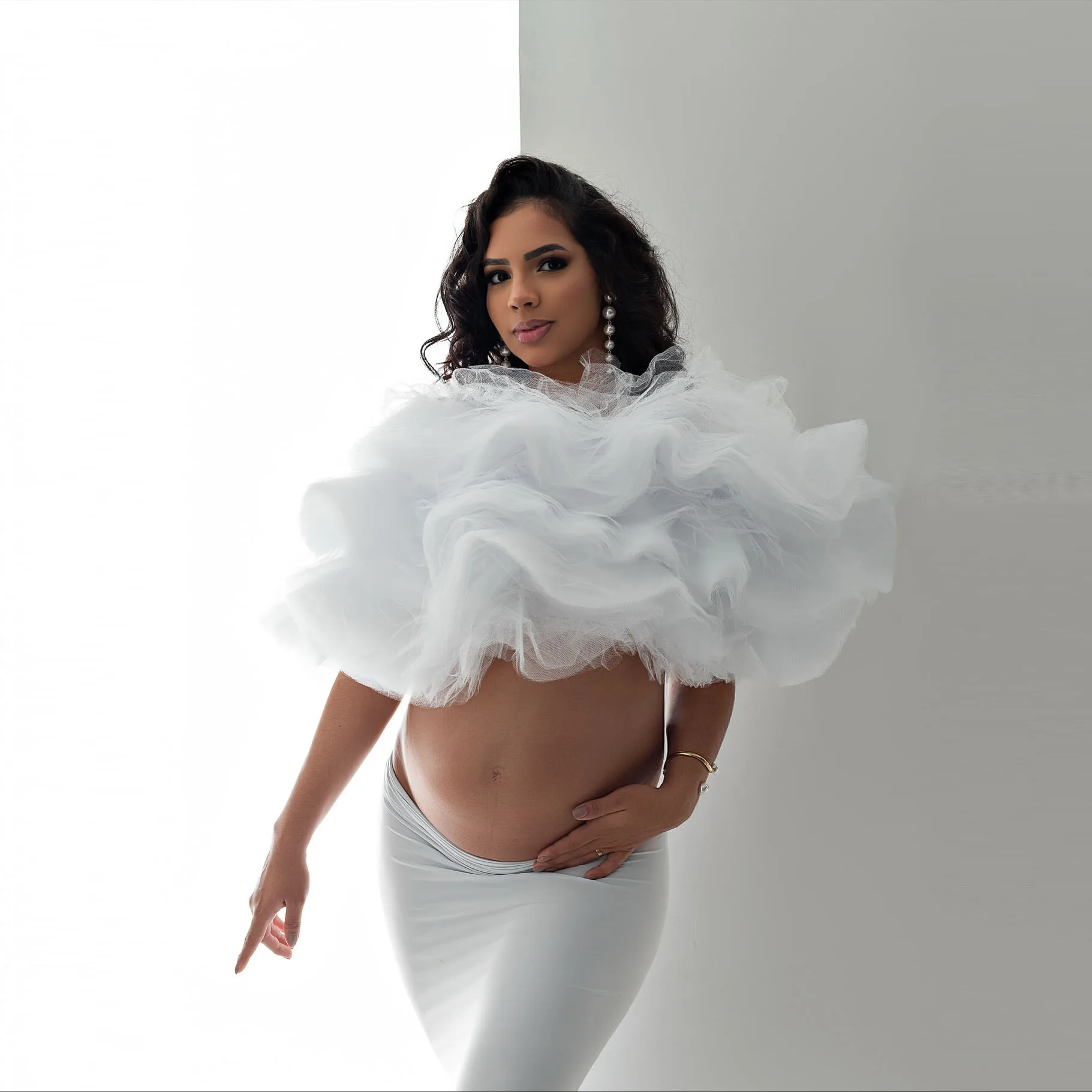 

Укороченный топ с открытыми плечами для беременных, многослойная блузка из белого тюля, модный топ для беременных, многослойный тюлевой топ без рукавов для беременных