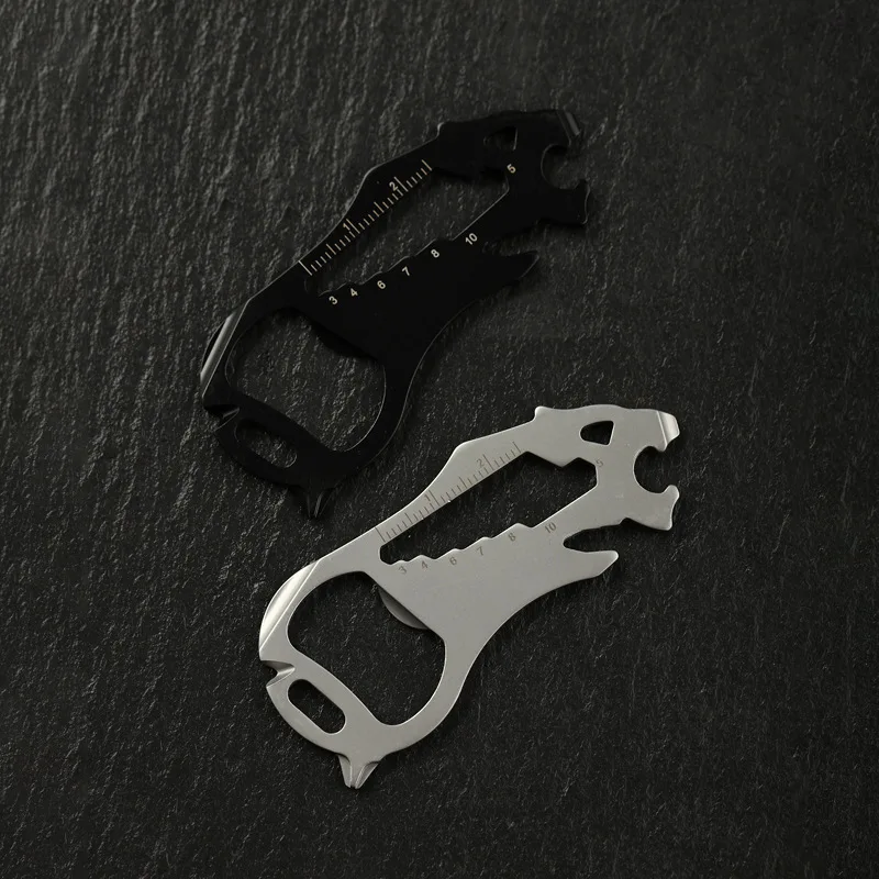 Multifunctional EDC tool card Outdoor stainless steel 16 in 1 Tiger shape Precision punching key chain Portable creative