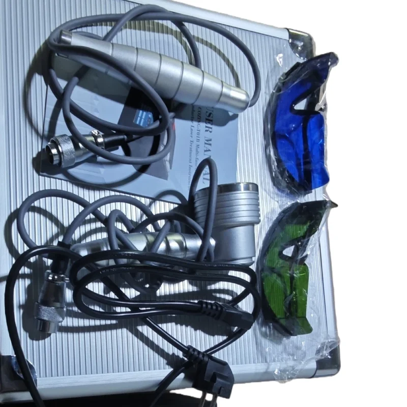 

Усовершенствованное лазерное устройство с двойной длиной волны 650 нм + 808 нм 1055 МВт 16 диодов для лечения боли в хронических суставах