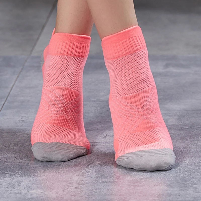 رجل الكاحل طاقم الجوارب الرياضة اللياقة البدنية النايلون شبكة تنفس امتصاص العرق لينة عادية التجفيف السريع في الهواء الطلق السفر الدراجات الجوارب