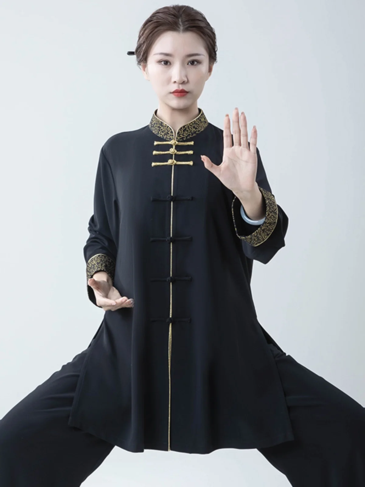 

Wudang Xingguang Ma Tai Ji костюм женский тренировочный мужской элитный новый боевой искусственный групповой костюм для гонок