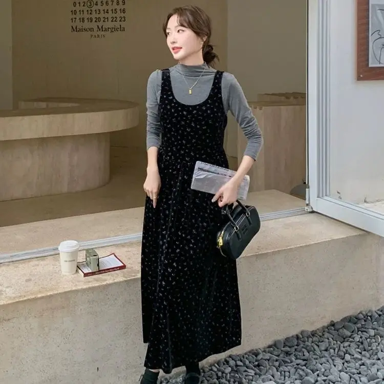 

Spring and Autumn Women's Dress Printed Gold Velvet Vest A-line Skirt