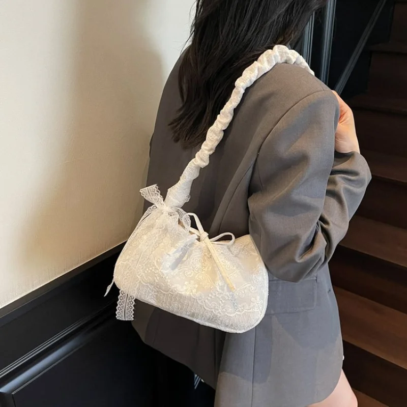

Famous Designer Leather Women's Shoulder Bag High-End Luxury Brand Fashionable Elegant Crossbody Chic Embellishment Daily Bag​