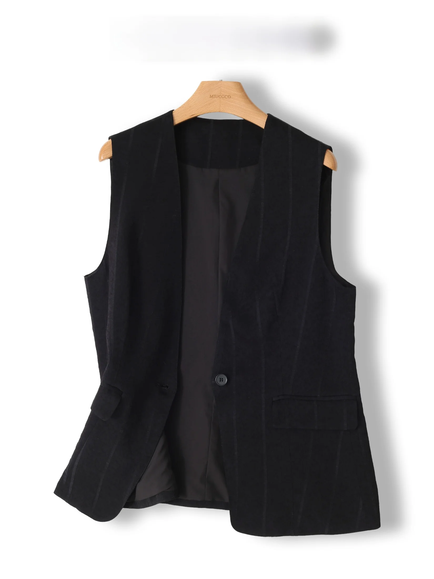 

Элегантный женский жилет для работы, весенний, приталенный, с V-образным вырезом, в полоску, на одной пуговице