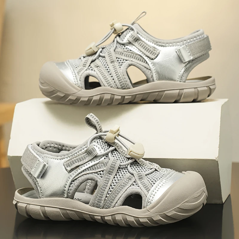 

Boys and Girls Aqua Shoes Anti-bump Toe Drainage Design Outdoor Hiking and Wading Water Shoes Anti-slip Barefoot Beach Sandals
