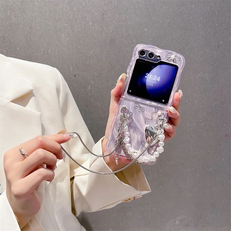 Phone Case For Samsung Galaxy Z Flip 3 4 5 Cute Pearl Bow Feather Cards Bracelet Back Cover For Samsung Z Flip3 Flip4 ZFlip5