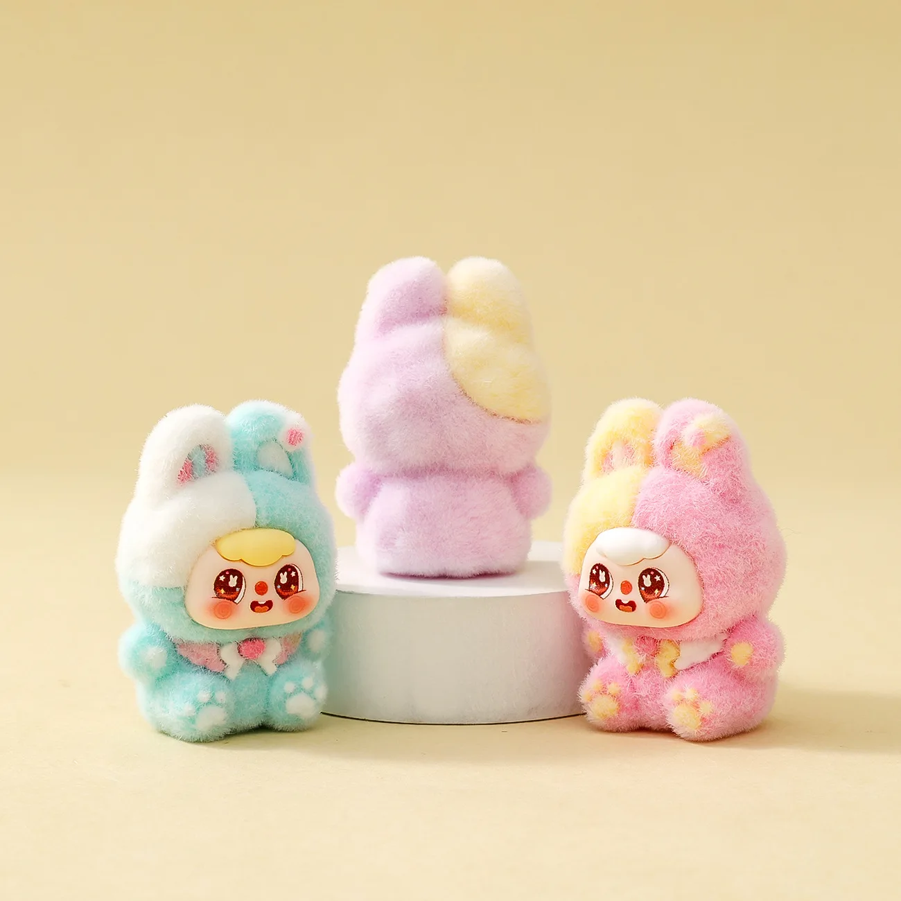 9 قطع - مجموعة جديدة من الرسوم المتحركة الصغيرة للأطفال بعمر ثلاث سنوات، لعبة كرة لطيفة، عنصر ديكور للمكتب للاستخدام المكتبي #5