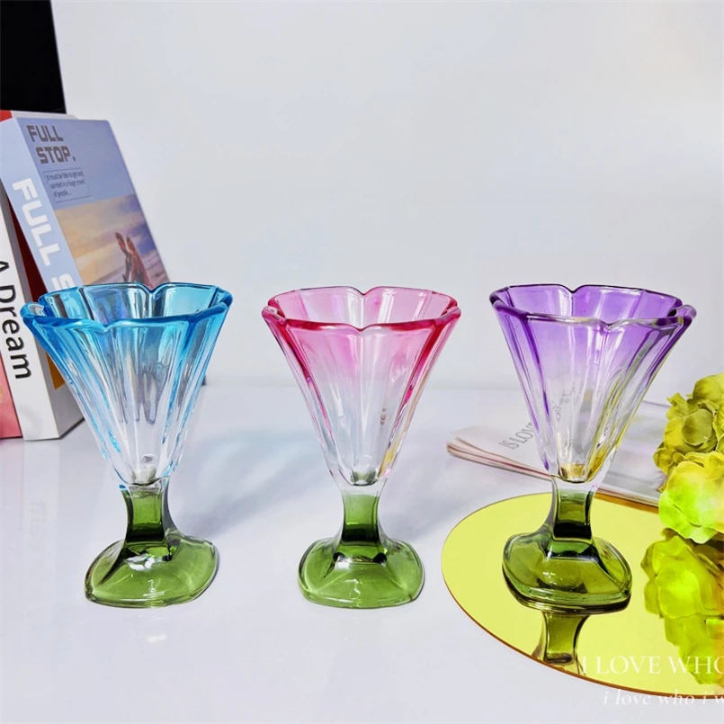 

Tulip Cocktail Cup Gradient Color Cup, Milkshake, Juice, Beer, Modern, Simple, Household Drink Cup