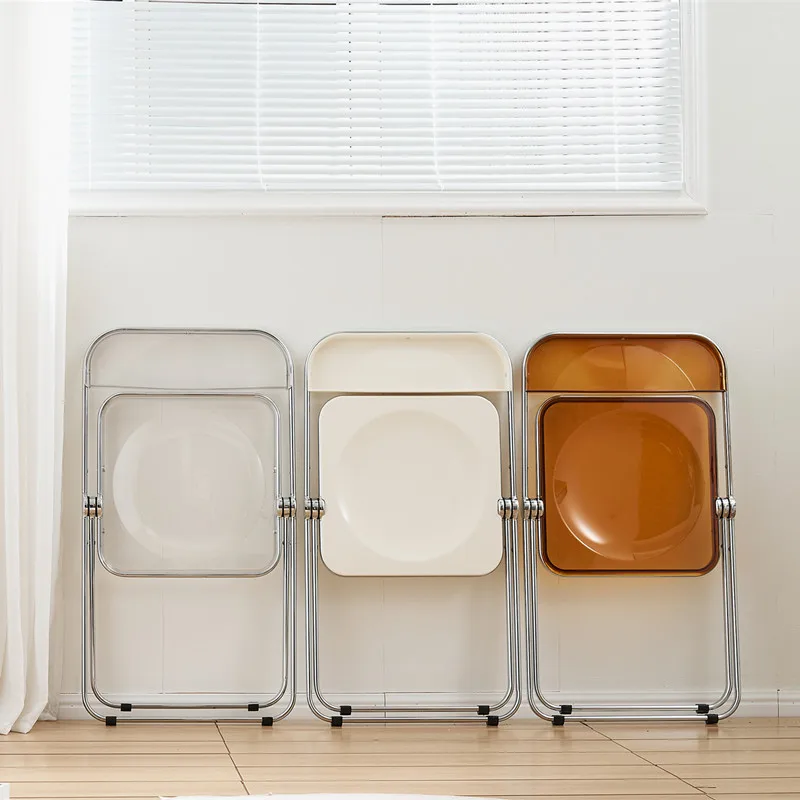 Sedia da pranzo creativa in acrilico trasparente per uso domestico