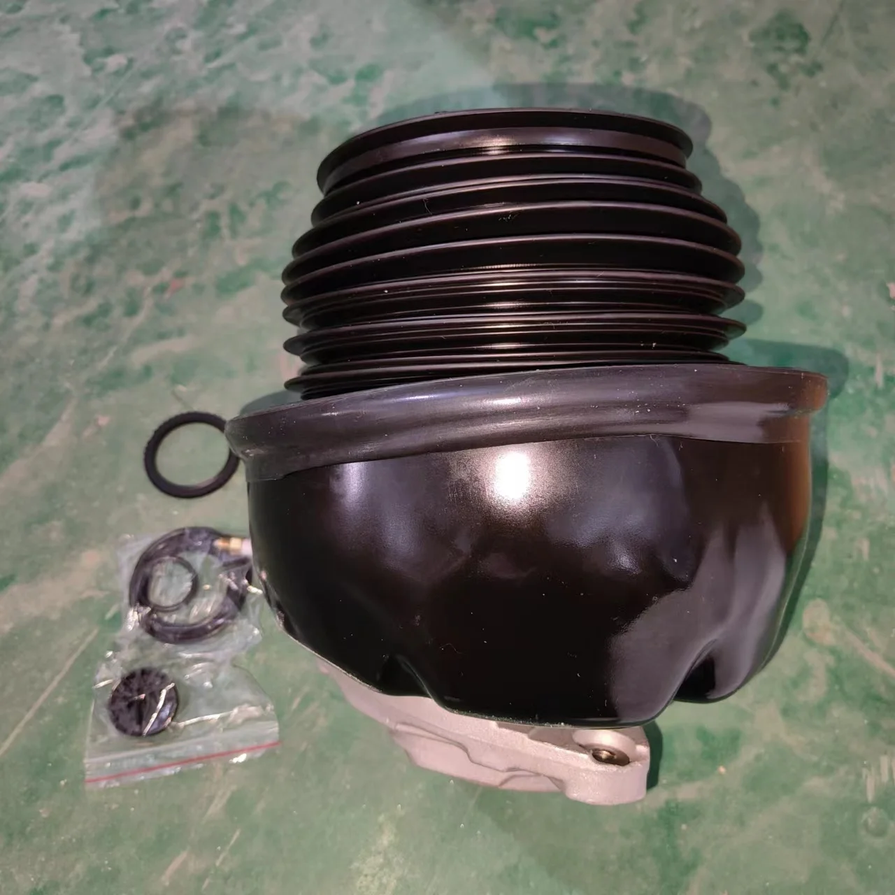 Air Suspension for Mercedes Benz  E-Class W212 Air Spring Front Shock Absorber Repair Kitsc 2123203238 2123202338 2123201838