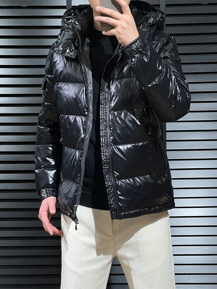 

Мужская зимняя модная роскошная глянцевая пуховая куртка, повседневная теплая защита, простой дизайн, верхняя одежда с капюшоном, пальто