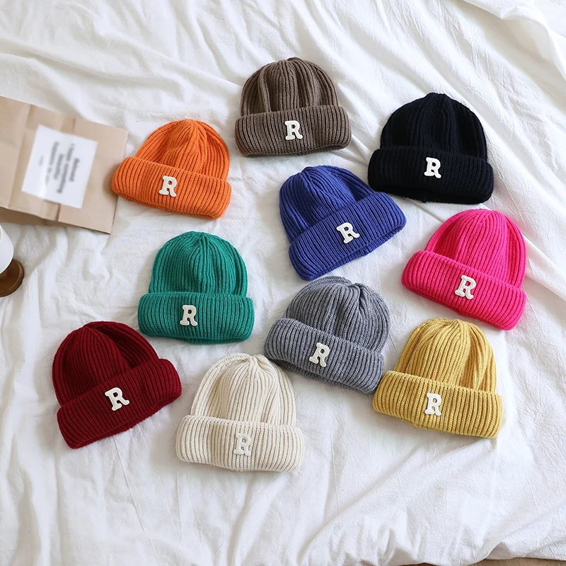 Autumn Winter Baby Embroidery Letter R Beanies Kid Girl Simple Casual Knitted Cap Boy Children Fashion Warm Hat Infant Caps
