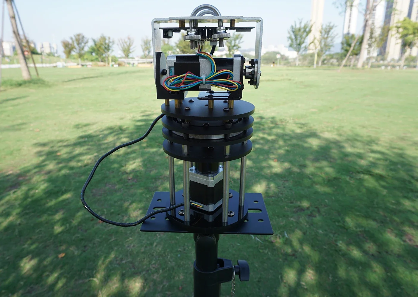 Antenna rotator AntRunner Satellite Tracking System 360 Degree Azimuth and 180 Degree Elevation 12V Power Supply