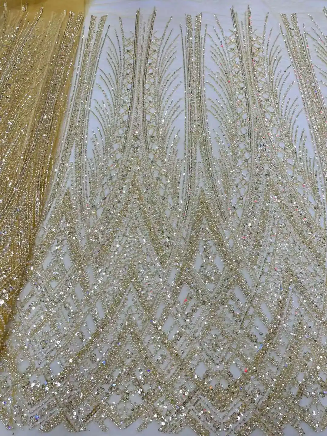 African Heavy Beaded Lace Fabric 2024 High Quality 5 Yards Sequins French Tulle Bead Lace Fabric For Nigeria Wedding Party Dress