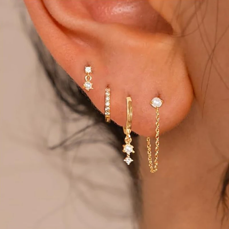 4PCS Chain Huggie Earring Set For Women Fashion Flower Tragus Hoop Earrings Bulk Cartilage Piercing Helix Jewelry Lobe Earing