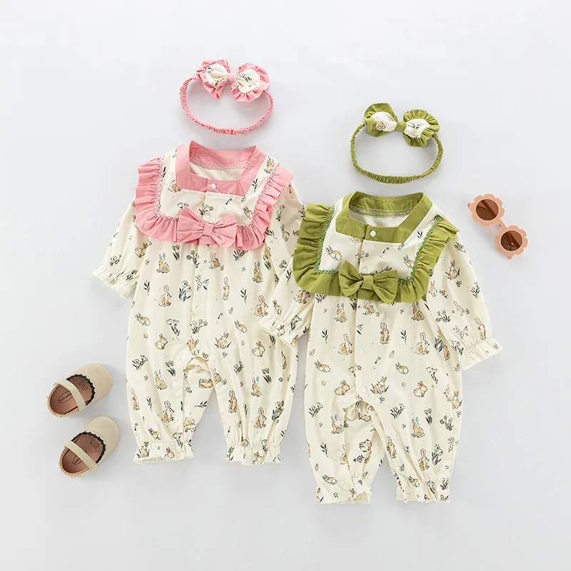 Newborn Girls Romper Spring Autumn New Cartoon Rabbit Print Lace Patched Baby Girls Jumpsuit Squared Collar Infant Girl Bodysuit